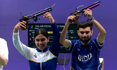 ഏഷ്യൻ ഗെയിംസിൽ ഇന്ത്യക്ക് രണ്ടാം സ്വർണം; മെഡൽ വെടിവെച്ചിട്ട് കമൽജീത്തും സുരുചി സിങ്ങും