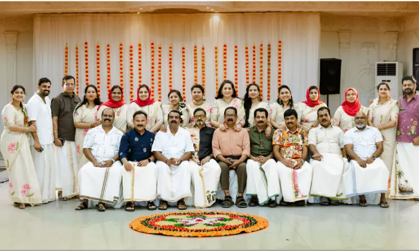 മലയാളത്തനിമ പകർന്ന് അമല ഓണോത്സവം മലയാളത്തനിമ പകർന്ന് അമല ഓണോത്സവം