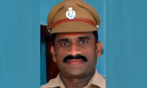 ബലാത്സംഗ ആരോപണത്തിൽ സസ്പെൻഷനിലുള്ള ഡിവൈ.എസ്.പി ഉമേഷിനെ തിരിച്ചെടുത്തു ബലാത്സംഗ ആരോപണത്തിൽ സസ്പെൻഷനിലുള്ള ഡിവൈ.എസ്.പി ഉമേഷിനെ തിരിച്ചെടുത്തു
