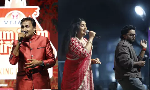 ബിരിയാണി രുചിക്കൊപ്പം വിളമ്പി സംഗീത മധുരവും... ബിരിയാണി രുചിക്കൊപ്പം വിളമ്പി സംഗീത മധുരവും...
