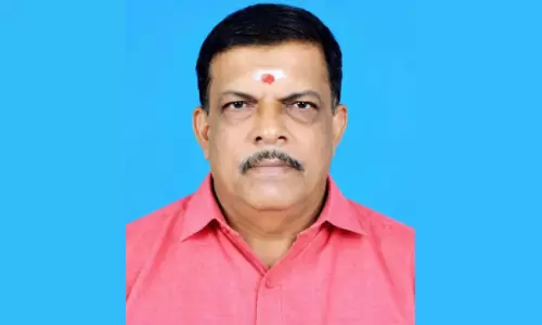 മരണത്തിലും ജീവനായി രാധാകൃഷ്ണൻ പോറ്റി; പുതുജീവിതം ലഭിച്ചത് ആറുപേർക്ക് മരണത്തിലും ജീവനായി രാധാകൃഷ്ണൻ പോറ്റി; പുതുജീവിതം ലഭിച്ചത് ആറുപേർക്ക്