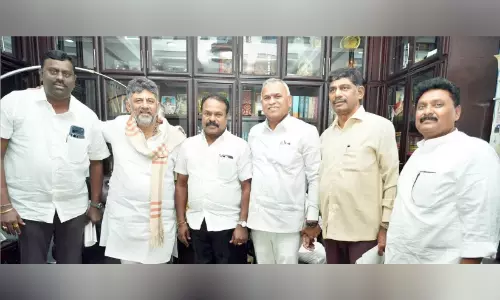 പാൽ വില വർധന; മന്ത്രിസഭ ചർച്ചചെയ്യും: മുഖ്യമന്ത്രി പാൽ വില വർധന; മന്ത്രിസഭ ചർച്ചചെയ്യും: മുഖ്യമന്ത്രി