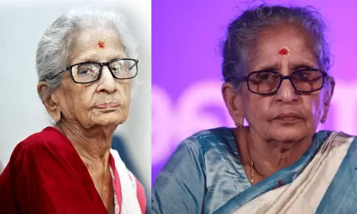 ഡോ. എം. ലീലാവതിയുടെ നിരൂപണ പഥങ്ങൾ ഡോ. എം. ലീലാവതിയുടെ നിരൂപണ പഥങ്ങൾ