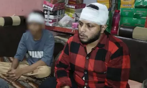 സിഗരറ്റ് വാങ്ങിനൽകിയില്ല; ഉത്തർപ്രദേശിൽ 12 വയസ്സുകാരന് ക്രൂരമർദ്ദനം; വീടിനും പള്ളിക്കും നേരെ കല്ലേറ്