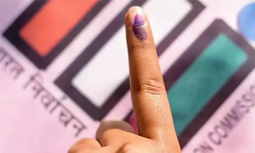 തദ്ദേശ ഉപതെരഞ്ഞെടുപ്പ് നാളെ; അഞ്ചിടത്തും ഇഞ്ചോടിച്ച് പോരാട്ടം തദ്ദേശ ഉപതെരഞ്ഞെടുപ്പ് നാളെ; അഞ്ചിടത്തും ഇഞ്ചോടിച്ച് പോരാട്ടം