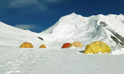 avalanche hits Himlung Himal