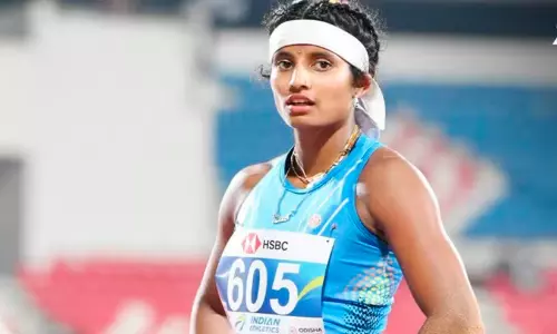 ‘അവൾ ഓട്ടോക്കാരന്റെ മകളല്ലേ, എന്താകാൻ!’; പരിഹസിച്ചവരുടെ വായടപ്പിച്ച് ആൻസി സോജന്റെ വെള്ളിത്തിളക്കം