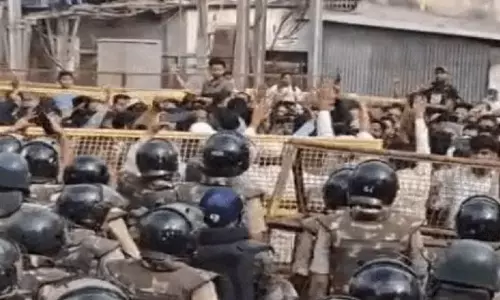 ‘വെറുപ്പിന്‍റെ മൂർധന്യം...’; ഉജ്ജയിനിലെ ഷാഹി മസ്ജിദ് പൊളിച്ചുനീക്കുന്നതിനെതിരെ കോൺഗ്രസ് എം.പി