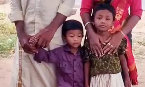 കളിക്കുന്നതിനിടെ കുളിമുറിയിലെ വാട്ടർടാങ്കിൽ വീണു; സഹോദരങ്ങൾക്ക് ദാരുണാന്ത്യം കളിക്കുന്നതിനിടെ കുളിമുറിയിലെ വാട്ടർടാങ്കിൽ വീണു; സഹോദരങ്ങൾക്ക് ദാരുണാന്ത്യം