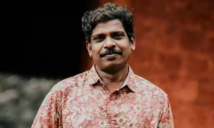 കൊല്ലം സുധിയുടെ കുടുംബത്തിന് 1.77 കോടി രൂപ നഷ്ടപരിഹാരം നൽകാൻ കോടതി ഉത്തരവ് കൊല്ലം സുധിയുടെ കുടുംബത്തിന് 1.77 കോടി രൂപ നഷ്ടപരിഹാരം നൽകാൻ കോടതി ഉത്തരവ്