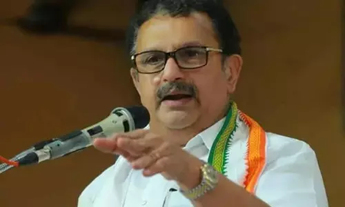 ദാരിദ്ര്യരേഖയിൽ താഴെയുള്ളവർക്ക് സൗജന്യ ഹ്യദയപരിശോധന -മന്ത്രി മുരളീധരൻ ദാരിദ്ര്യരേഖയിൽ താഴെയുള്ളവർക്ക് സൗജന്യ ഹ്യദയപരിശോധന -മന്ത്രി മുരളീധരൻ