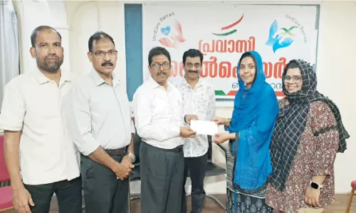 അർബുദബാധിതയായ വീട്ടമ്മയെ നാട്ടിലെത്തിച്ചു; കൈകോർത്ത് ഇന്ത്യൻ എംബസിയും പ്രവാസികളും