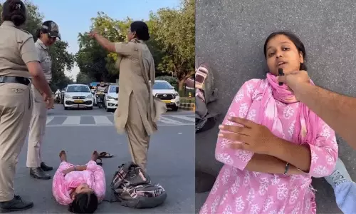 ‘വിജയിയെ കാണണം, കെട്ടിപ്പിടക്കണം; ഡൽഹിയിൽ ജന്തർ മന്തറിന് സമീപം യുവതിയുടെ വേറിട്ട പ്രതിഷേധം