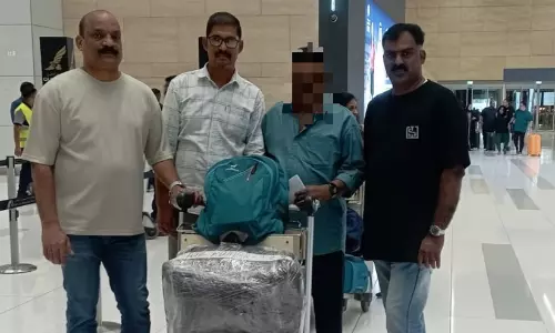 ഹോപ്പ് തുണയായി, തിരുവനന്തപുരം സ്വദേശി എട്ട് വർഷങ്ങൾക്ക് ശേഷം നാടണഞ്ഞു ഹോപ്പ് തുണയായി, തിരുവനന്തപുരം സ്വദേശി എട്ട് വർഷങ്ങൾക്ക് ശേഷം നാടണഞ്ഞു