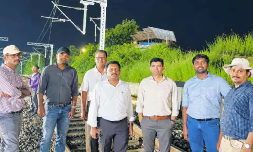 ചീ​റി​പ്പാ​യും തീ​വ​ണ്ടി; മൂ​രാ​ട് പു​തി​യ പാ​ലം പൂ​ർ​ണ സ​ജ്ജം