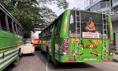 സ്വകാര്യ ബസുകാർക്ക് മൂക്കുകയർ; 22 ദിവസത്തെ പരിശോധനയിൽ 2,003 പെറ്റിക്കേസുകൾ
