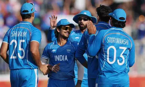Indian mens cricket team celebrating gold medal victory over Pakistan at Asian Games in Nagoya Indian mens cricket team celebrating gold medal victory over Pakistan at Asian Games in Nagoya