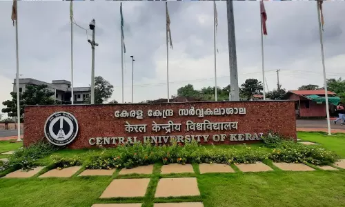 കേന്ദ്രവാഴ്സിറ്റിയിൽ വന്ദേമാതരത്തിന് ആർ.എസ്.സിന്റെ ആമുഖം; പ്രതിഷേധം