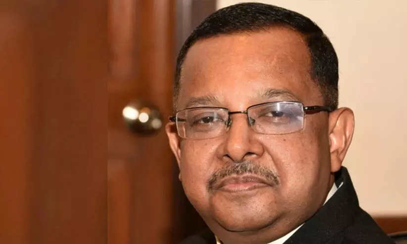 ‘ഭരണഘടനയുടെ ഹൃദയത്തെ മുറിവേൽപിക്കുന്നത്...’; വോട്ട് വെട്ടിമാറ്റൽ ഒരിക്കലും ന്യായീകരിക്കാനാവില്ലെന്നും ജസ്റ്റിസ് ഉജ്ജൽ ഭുയാൻ ‘ഭരണഘടനയുടെ ഹൃദയത്തെ മുറിവേൽപിക്കുന്നത്...’; വോട്ട് വെട്ടിമാറ്റൽ ഒരിക്കലും ന്യായീകരിക്കാനാവില്ലെന്നും ജസ്റ്റിസ് ഉജ്ജൽ ഭുയാൻ