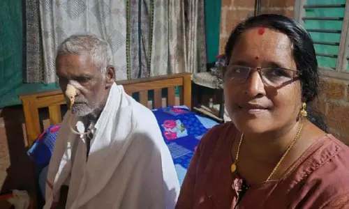 29 വർഷങ്ങൾക്കുശേഷം പിതാവിനെ കിട്ടിയ സന്തോഷത്തിൽ ‘ശ്രീമുകുന്ദം’