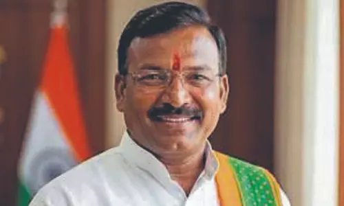 ഹിന്ദുക്കൾ നേരത്തെ വിവാഹം ചെയ്ത് അഞ്ച് കുട്ടികളെ ഉണ്ടാക്കണം; വിവാദ പരാമർശവുമായി ബി.ജെ.പി എം.പി