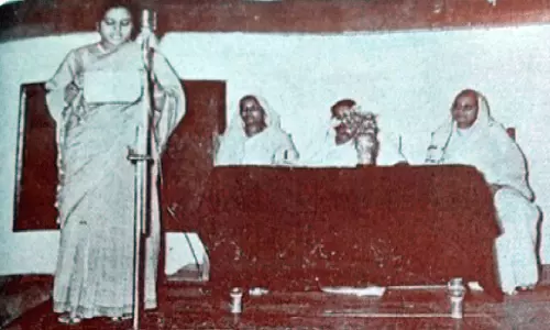 എ​റ​ണാ​കു​ളം ജി​ല്ല മു​സ്​​ലിം   വി​മ​ൻ​സ് അ​സോ​സി​യേ​ഷ​നും   ഹ​ലീ​മാ ബീ​വി​യു​ടെ ഇ​ട​പെ​ട​ലും