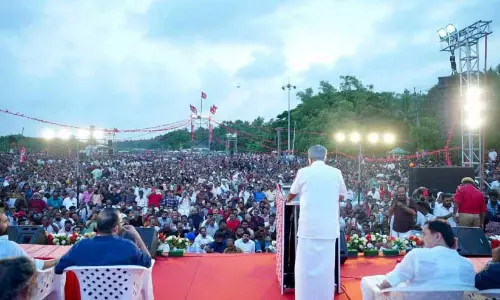 ജനകീയബന്ധം ശക്തമാക്കാൻ സി.പി.എം; വിശ്വാസികളെ പാർട്ടിയോട് കുടുതൽ അടുപ്പിക്കും