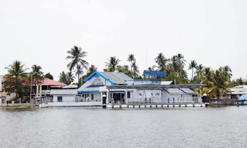 കൊച്ചി വാട്ടര്‍ മെട്രോ; പുതിയ ടെര്‍മിനലുകളുടെ നിർമാണം അവസാനഘട്ടത്തില്‍