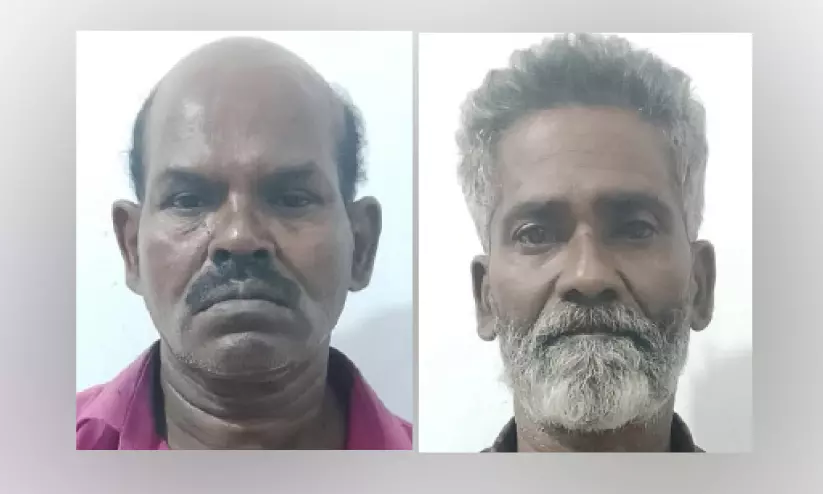 മദ്യലഹരിയിൽ തർക്കം: ഒരാൾ വെട്ടേറ്റ് മരിച്ച സംഭവത്തിൽ രണ്ടുപേർ പിടിയിൽ മദ്യലഹരിയിൽ തർക്കം: ഒരാൾ വെട്ടേറ്റ് മരിച്ച സംഭവത്തിൽ രണ്ടുപേർ പിടിയിൽ