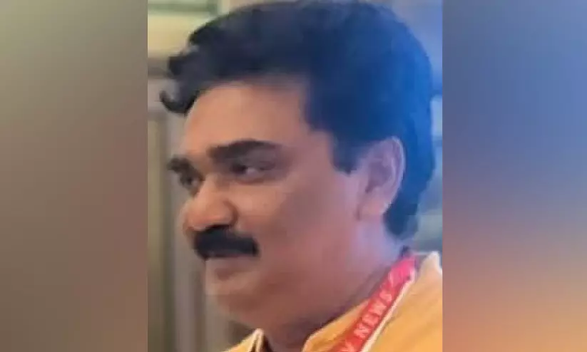 സഹപ്രവർത്തകയെ അധിക്ഷേപിച്ച ഓൺലൈൻ ചാനൽ ജീവനക്കാരൻ അറസ്റ്റിൽ സഹപ്രവർത്തകയെ അധിക്ഷേപിച്ച ഓൺലൈൻ ചാനൽ ജീവനക്കാരൻ അറസ്റ്റിൽ