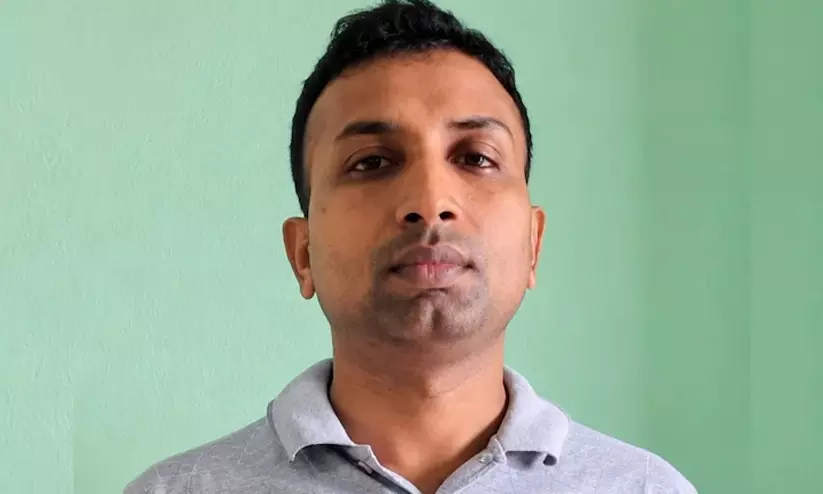 ഇന്ത്യൻ പ്രതിരോധ രഹസ്യങ്ങൾ പാകിസ്താന് ചോർത്തി; അസമിൽ ഒരാൾകൂടി അറസ്റ്റിൽ ഇന്ത്യൻ പ്രതിരോധ രഹസ്യങ്ങൾ പാകിസ്താന് ചോർത്തി; അസമിൽ ഒരാൾകൂടി അറസ്റ്റിൽ