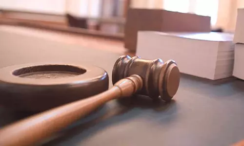 ആകർഷക നമ്പർ പ്ലേറ്റ് വിൽപന; യുവാവിൽനിന്ന് 16,000 ദിർഹം തട്ടി, ഒടുവിൽ തിരിച്ചുനൽകാൻ കോടതി ഉത്തരവ് ആകർഷക നമ്പർ പ്ലേറ്റ് വിൽപന; യുവാവിൽനിന്ന് 16,000 ദിർഹം തട്ടി, ഒടുവിൽ തിരിച്ചുനൽകാൻ കോടതി ഉത്തരവ്