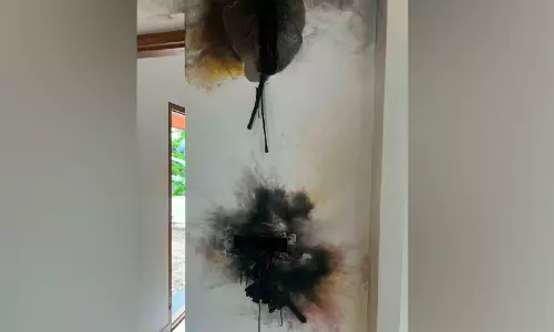 മിന്നൽ: പയ്യനാട്ട് വീടിന് നാശം, രണ്ട് ലക്ഷത്തോളം രൂപയുടെ നഷ്ടം