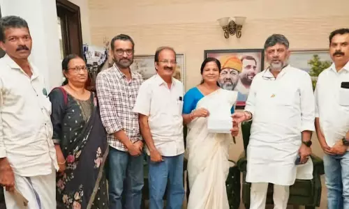 രാത്രി യാത്ര നിരോധനം: ബംഗളൂരുവിൽ കേരള-കർണാടക സംയുക്ത യോഗം; മുഖ്യമന്ത്രി ഡി.കെ. ശിവകുമാർ നിർദേശം നൽകി രാത്രി യാത്ര നിരോധനം: ബംഗളൂരുവിൽ കേരള-കർണാടക സംയുക്ത യോഗം; മുഖ്യമന്ത്രി ഡി.കെ. ശിവകുമാർ നിർദേശം നൽകി