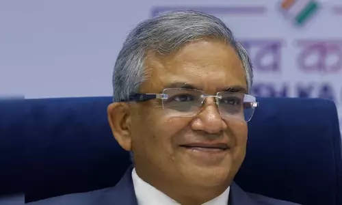 ‘നാലുവരെ ആരും കൂടിക്കാഴ്ചക്ക് സമയം ചോദിച്ചില്ല, അസാധാരണ ആവശ്യം’; വിശദീകരണവുമായി തെരഞ്ഞെടുപ്പ് കമീഷൻ ‘നാലുവരെ ആരും കൂടിക്കാഴ്ചക്ക് സമയം ചോദിച്ചില്ല, അസാധാരണ ആവശ്യം’; വിശദീകരണവുമായി തെരഞ്ഞെടുപ്പ് കമീഷൻ