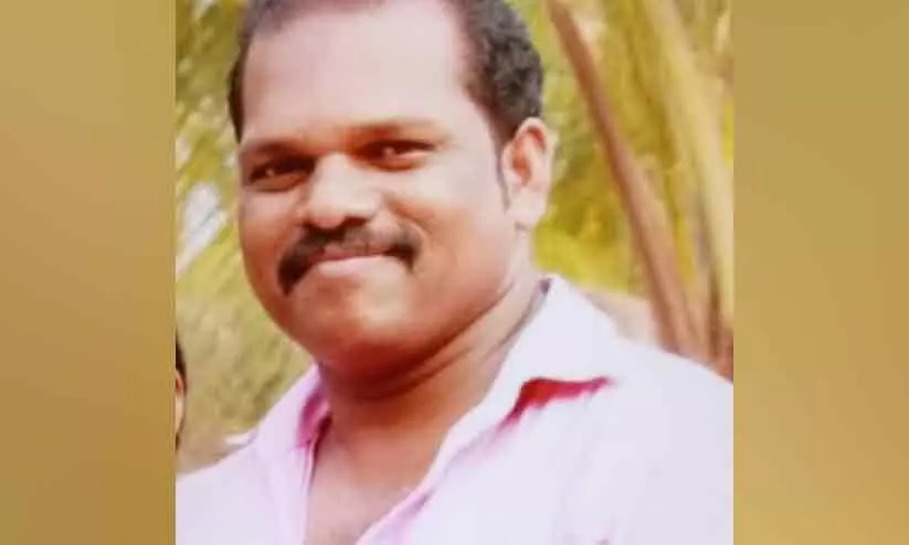 താമരപ്പൂ ശേഖരിക്കാൻ പോയയാള് മരിച്ച നിലയിൽ താമരപ്പൂ ശേഖരിക്കാൻ പോയയാള് മരിച്ച നിലയിൽ