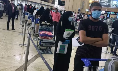 സൗദിയിലേക്ക് പുതിയ വിസയിലെത്തുന്നവർക്ക് കുടുംബത്തേയും കൂടെ കൊണ്ടുവരാം - ആഭ്യന്തര മന്ത്രാലയം സൗദിയിലേക്ക് പുതിയ വിസയിലെത്തുന്നവർക്ക് കുടുംബത്തേയും കൂടെ കൊണ്ടുവരാം - ആഭ്യന്തര മന്ത്രാലയം