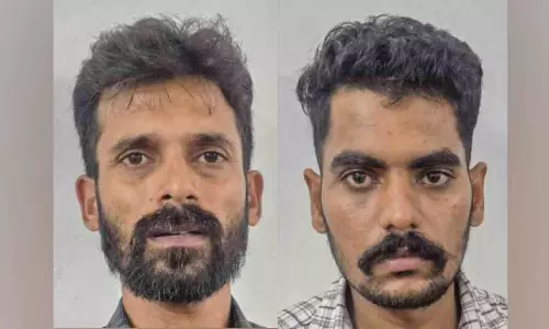 പട്ടാപകൽ വീടിന്റെ വാതിൽ തകർത്ത് ഏഴ് പവൻ സ്വർണം കവർന്ന പ്രതികൾ അറസ്റ്റിൽ