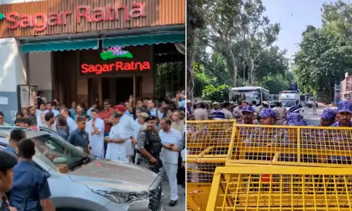 ജന്തർമന്തറിൽ വീണ്ടും നാടകീയ രംഗങ്ങൾ; പ്രതിഷേധവുമായി ഇൻഡ്യ സഖ്യം എംപിമാർ, അസാധാരണ പൊലീസ് വിന്യാസം