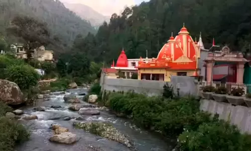 രജിസ്ട്രേഷനും മുൻകൂർ ബുക്കിങ്ങും ഇല്ലാതെ പ്രവേശനമില്ല: നൈനിറ്റാളിലെ കൈഞ്ചി ധാമിലേക്ക് പോകുന്ന വിനോദസഞ്ചാരികൾക്ക് പുതിയ നിയമങ്ങൾ