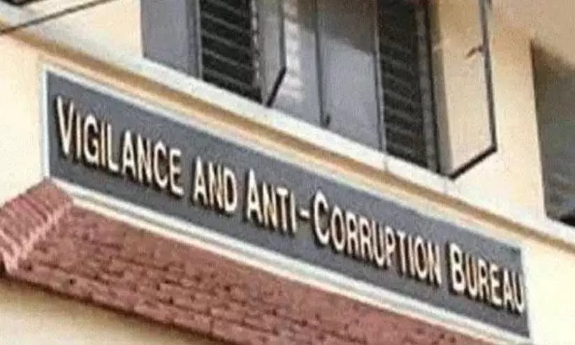 ഭൂമി വാങ്ങൽ: വിജിലൻസ് അന്വേഷണം ശക്തമാക്കുന്നു ഭൂമി വാങ്ങൽ: വിജിലൻസ് അന്വേഷണം ശക്തമാക്കുന്നു
