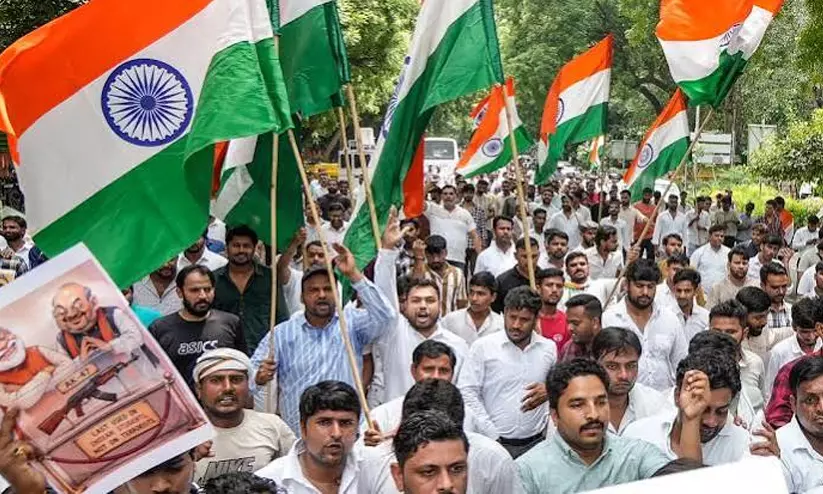Delhi High Court building representing proceedings on the Indian Youth Congress plea against police protest denial at Jantar Mantar. Delhi High Court building representing proceedings on the Indian Youth Congress plea against police protest denial at Jantar Mantar.