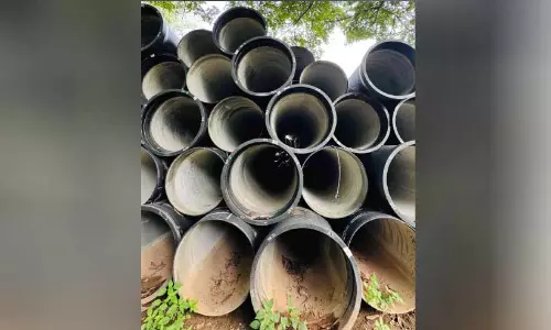 പൈപ്പിട്ടിട്ട് വേണം സർ, റോഡുണ്ടാക്കാൻ… പൈപ്പിട്ടിട്ട് വേണം സർ, റോഡുണ്ടാക്കാൻ…