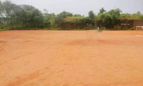 നാട്ടിലൊരു സ്കൂളായി; ഇത് എലമ്പ്രൻ വിജയഗാഥ