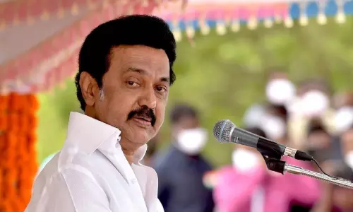 വനിതാ സ്ഥാനാർഥിക്കെതിരായ അധിക്ഷേപ പരാമർശം; സ്റ്റാലിനെതിരെ പരാതിയുമായി ടി.വി.കെ വനിതാ വിഭാഗം