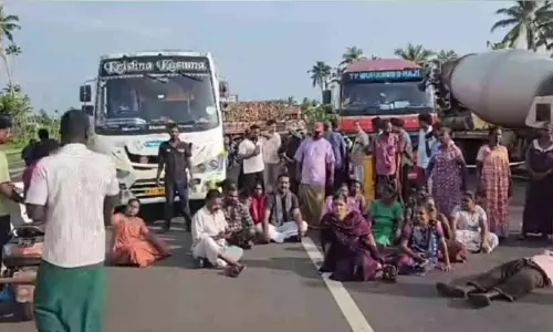 ദേശീയപാത വികസനം; ചതിയിൽ അകപ്പെട്ടവർ ഒടുവിൽ റോഡിലിറങ്ങി ഗതാഗതം സ്തംഭിപ്പിച്ചു