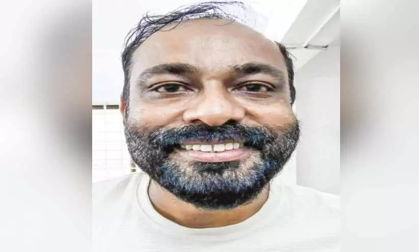 സ്വകാര്യ സ്ഥാപനത്തിൽനിന്ന് 70 ലക്ഷം തട്ടി മുങ്ങിയ മുൻ കോൺഗ്രസ് നേതാവ് മൈസൂരുവിൽ പിടിയിൽ സ്വകാര്യ സ്ഥാപനത്തിൽനിന്ന് 70 ലക്ഷം തട്ടി മുങ്ങിയ മുൻ കോൺഗ്രസ് നേതാവ് മൈസൂരുവിൽ പിടിയിൽ