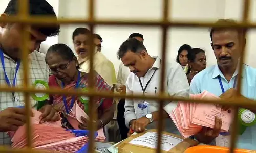 മധുരാന്തകത്ത് ടി.വി.കെ മുന്നിൽ, ബംഗാളിൽ ബി.ജെ.പിക്ക് ലീഡ്; ഉപതെരഞ്ഞെടുപ്പ് വോട്ടെണ്ണൽ പുരോഗമിക്കുന്നു