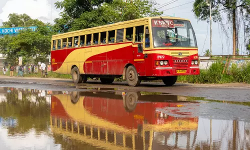സ്കൂട്ടർ യാത്രികരുടെ മരണം; കെ.എസ്.ആർ.ടി.സി ഡ്രൈവർക്ക് മൂന്ന് വർഷം തടവ്