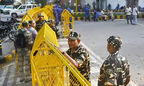 ജന്തർ മന്തറിന് പകരം സമരങ്ങൾക്ക് പുതിയ സ്ഥലം? പരിശോധിക്കുന്നതായി കേന്ദ്രസർക്കാർ സുപ്രീംകോടതിയിൽ ജന്തർ മന്തറിന് പകരം സമരങ്ങൾക്ക് പുതിയ സ്ഥലം? പരിശോധിക്കുന്നതായി കേന്ദ്രസർക്കാർ സുപ്രീംകോടതിയിൽ